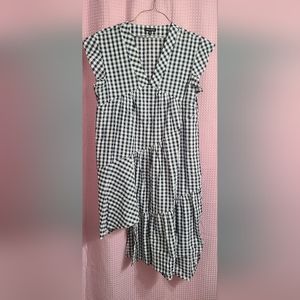 Athena Marie Dress Size:M Navy/White V-neck Dress